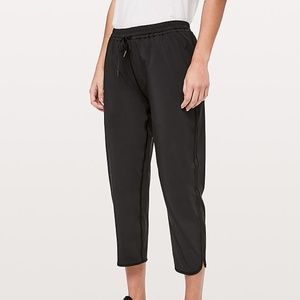 Lululemon Keep it Classic Crop, Black, 23", Size 4